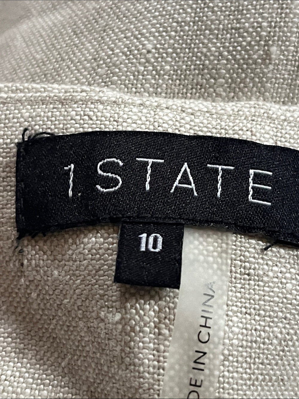 1 STATE Linen Ruffle Hem Shorts - Picture 4 of 6